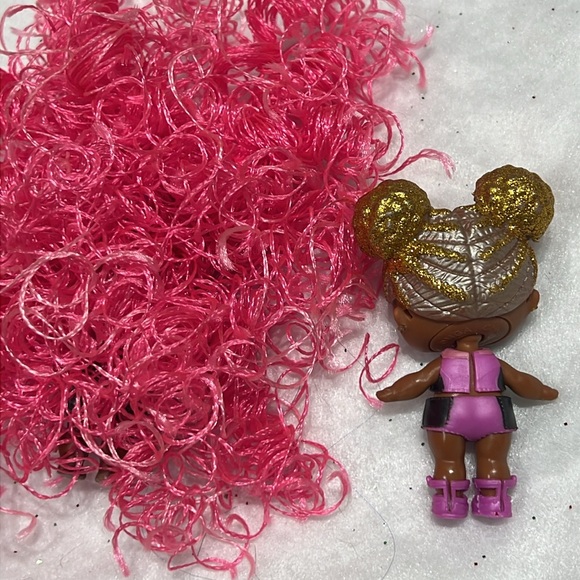 LOL Surprise dolls with accessories - Picture 3 of 3